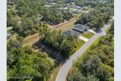 1117 Hanover Avenue SW, Palm Bay, FL 32908 - Photo 10