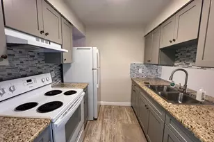 217 San Juan Cir, Melbourne, FL 32935 - Photo 6