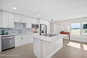 100 Charles Dr, Melbourne, FL 32935 - Photo 10