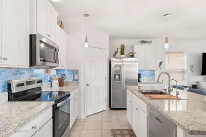 2083 Farmhouse Road SE, Palm Bay, FL 32909 - Photo 4