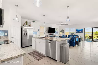 2083 Farmhouse Road SE, Palm Bay, FL 32909 - Photo 6