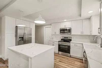 292 Pine Tree Drive, Indialantic, FL 32903 - Photo 8