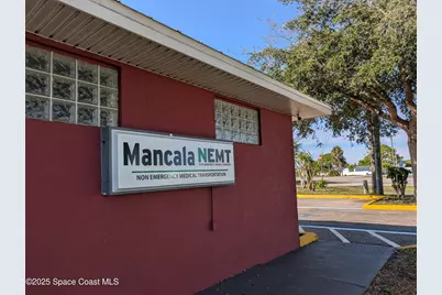 301 W Hibiscus Boulevard, Melbourne, FL 32901 - Photo 2