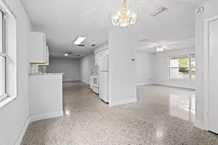 905 Lisa Dr, Titusville, FL 32780 - Photo 6