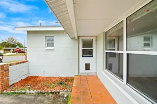 905 Lisa Dr, Titusville, FL 32780 - Photo 2