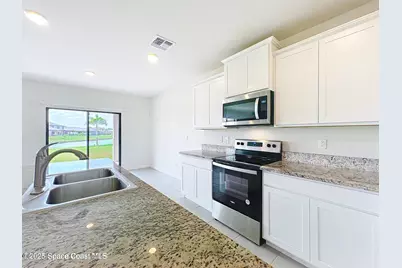 870 Remington Green Drive SE, Palm Bay, FL 32909 - Photo 6