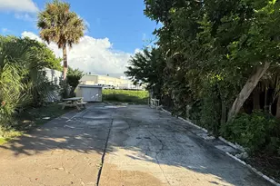 440 Galaxy Ln, Melbourne Beach, FL 32951 - Photo 1