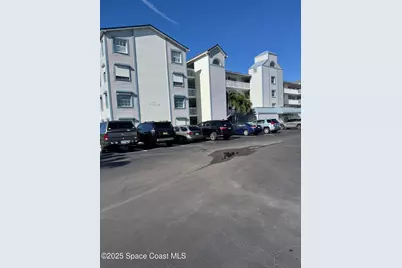 540 S Brevard Avenue #423, Cocoa Beach, FL 32931 - Photo 2
