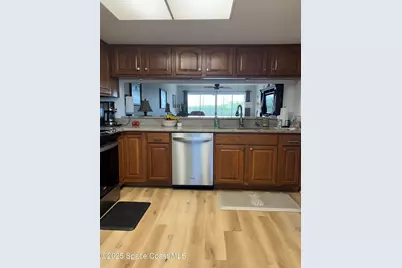 540 S Brevard Avenue #423, Cocoa Beach, FL 32931 - Photo 8