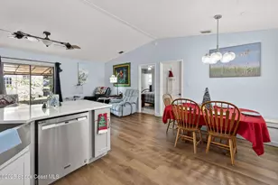 489 Santa Martia St SW, Palm Bay, FL 32908 - Photo 8