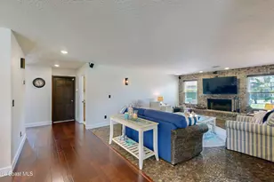 820 Kerry Downs Cir, Melbourne, FL 32940 - Photo 28