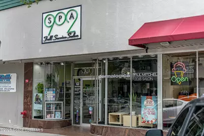 902 E New Haven Avenue, Melbourne, FL 32901 - Photo 2