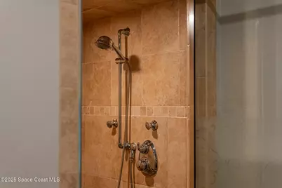 902 E New Haven Avenue, Melbourne, FL 32901 - Photo 10