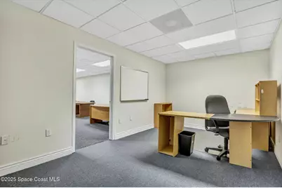 902 E New Haven Avenue, Melbourne, FL 32901 - Photo 20