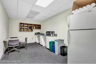 902 E New Haven Avenue, Melbourne, FL 32901 - Photo 16