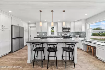 172 Woodland Avenue, Cocoa Beach, FL 32931 - Photo 10