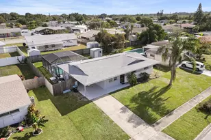 737 NE Badger Dr NE, Palm Bay, FL 32905 - Photo 4