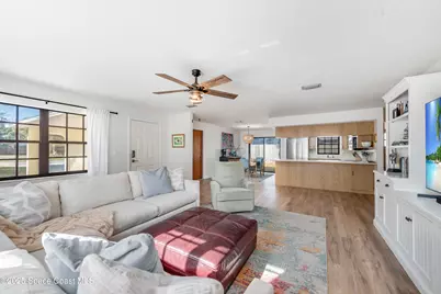 128 Lagoon Avenue, Melbourne, FL 32901 - Photo 2