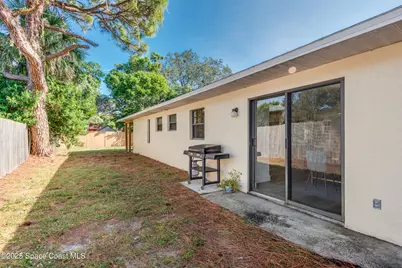 128 Lagoon Avenue, Melbourne, FL 32901 - Photo 8