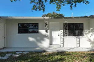 2198 Woodbury Rd, Melbourne, FL 32935 - Photo 2