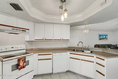 904 Maplewood Court, Melbourne, FL 32940 - Photo 10