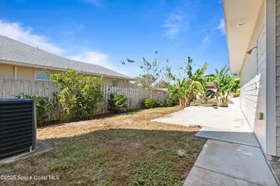 2869 Hiawatha Avenue NE, Palm Bay, FL 32905 - Photo 32