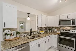 1121 Clearmont St, Sebastian, FL 32958 - Photo 6