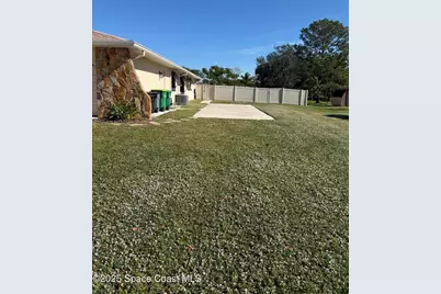 3076 Sea Gate Circle, Merritt Island, FL 32953 - Photo 2