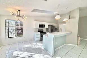 1626 Lara St NE, Palm Bay, FL 32907 - Photo 4