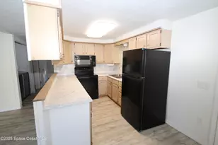 2540 Chatham Way NE, Palm Bay, FL 32905 - Photo 6