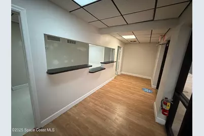 47 W New Haven Avenue, Melbourne, FL 32901 - Photo 2