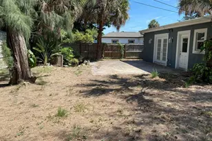 1924 Elizabeth St, Melbourne, FL 32901 - Photo 10