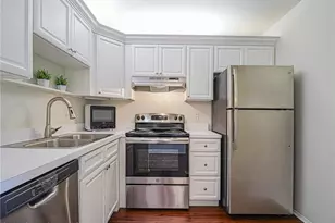 25 Pine Arbor Ln, Vero Beach, FL 32962 - Photo 8