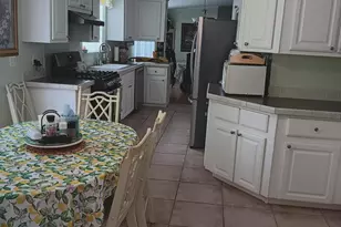 913 Sequoia St, Barefoot Bay, FL 32976 - Photo 16