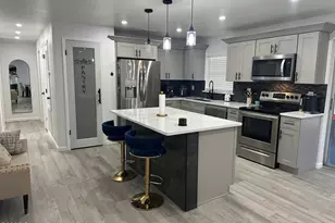 3782 Catalina Dr, Cocoa, FL 32926 - Photo 4