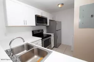 1021 Abada Ct NE, Palm Bay, FL 32905 - Photo 8