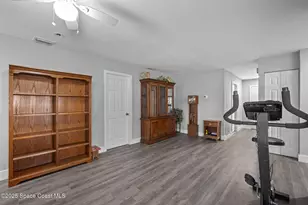 284 Emerson Dr NW, Palm Bay, FL 32907 - Photo 12