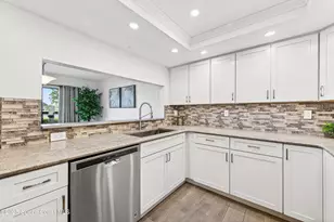 196 Country Club Dr, Melbourne, FL 32940 - Photo 18