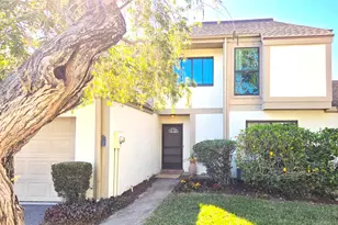 196 Country Club Dr, Melbourne, FL 32940 - Photo 2