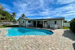 1190 Yacht Club Blvd, Indian Harbour Beach, FL 32937 - Photo 2