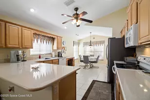 1611 Lago Mar Dr, Melbourne, FL 32940 - Photo 8