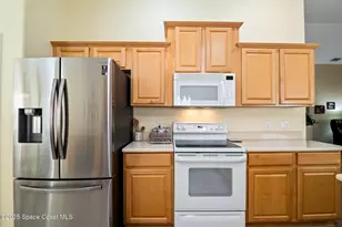 1611 Lago Mar Dr, Melbourne, FL 32940 - Photo 10