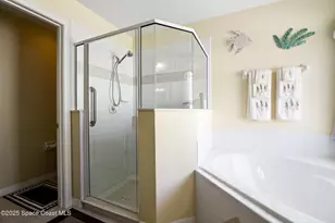 1611 Lago Mar Dr, Melbourne, FL 32940 - Photo 14