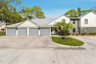 9022 Brighton Ct, Melbourne, FL 32904 - Photo 2