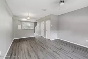 1368 Hampton Park Ln, Melbourne, FL 32940 - Photo 4