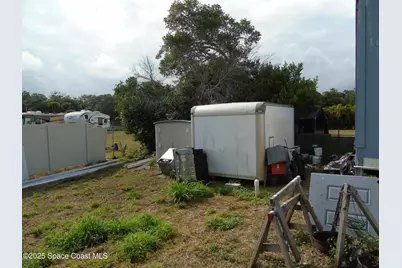 2952 Century Oaks Circle N, Malabar, FL 32950 - Photo 8