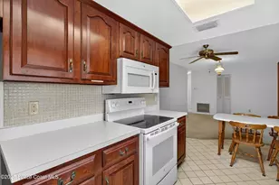 2175 Lucille Ln, Melbourne, FL 32935 - Photo 12