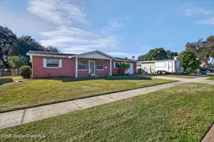 2175 Lucille Ln, Melbourne, FL 32935 - Photo 2