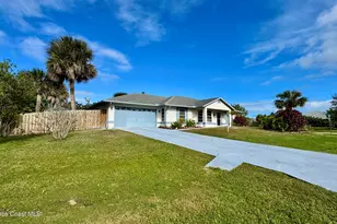 175 Chaloupe Terrace, Sebastian, FL 32958 - Photo 1