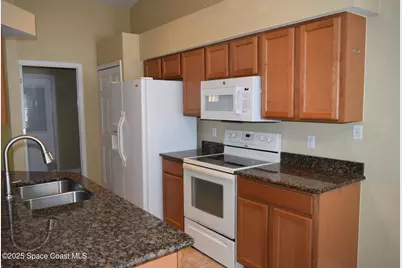 719 Samuel Chase Lane, Melbourne, FL 32904 - Photo 10